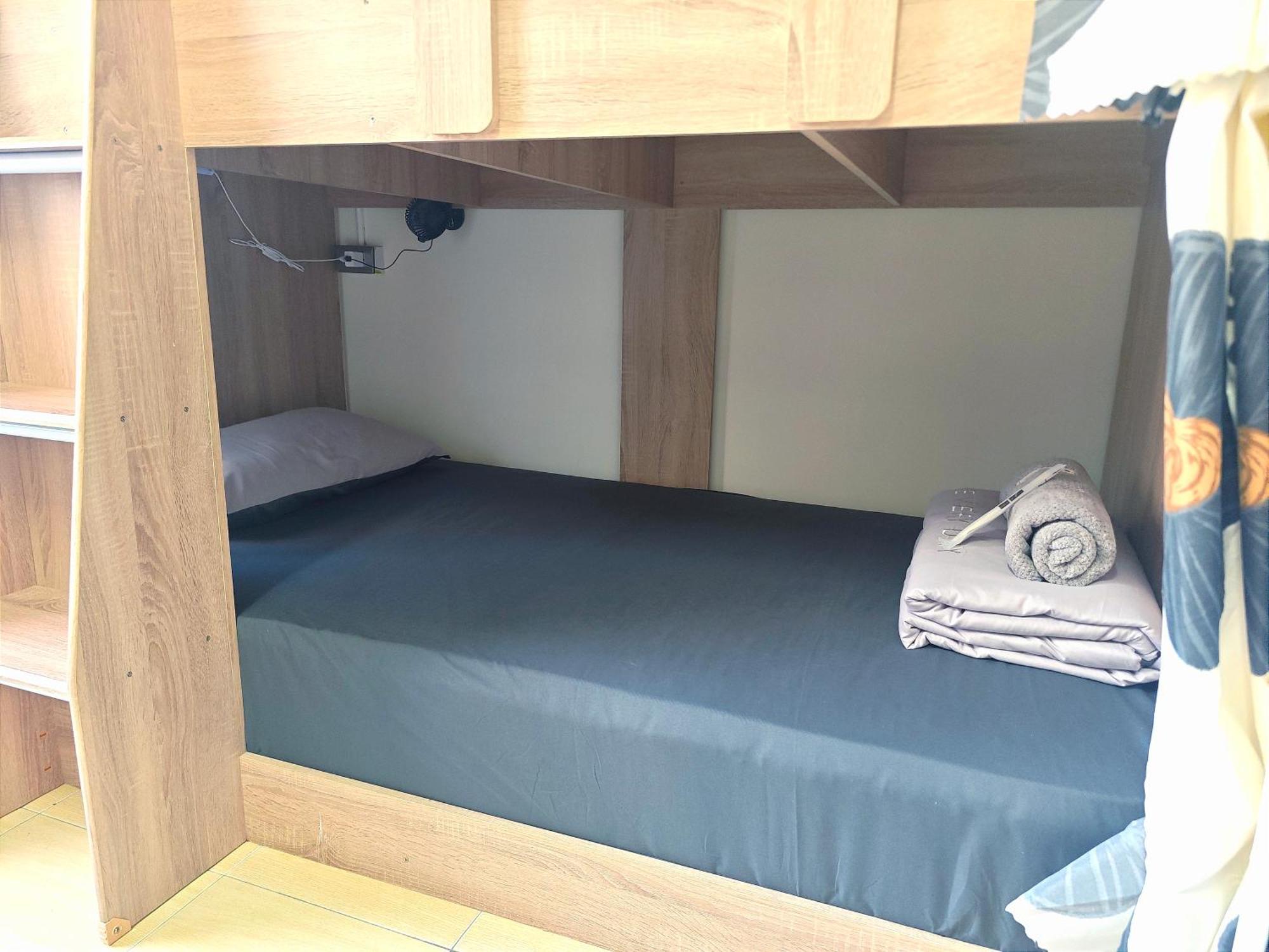 בנגקוק Panda Lodge Home Stay חדר תמונה