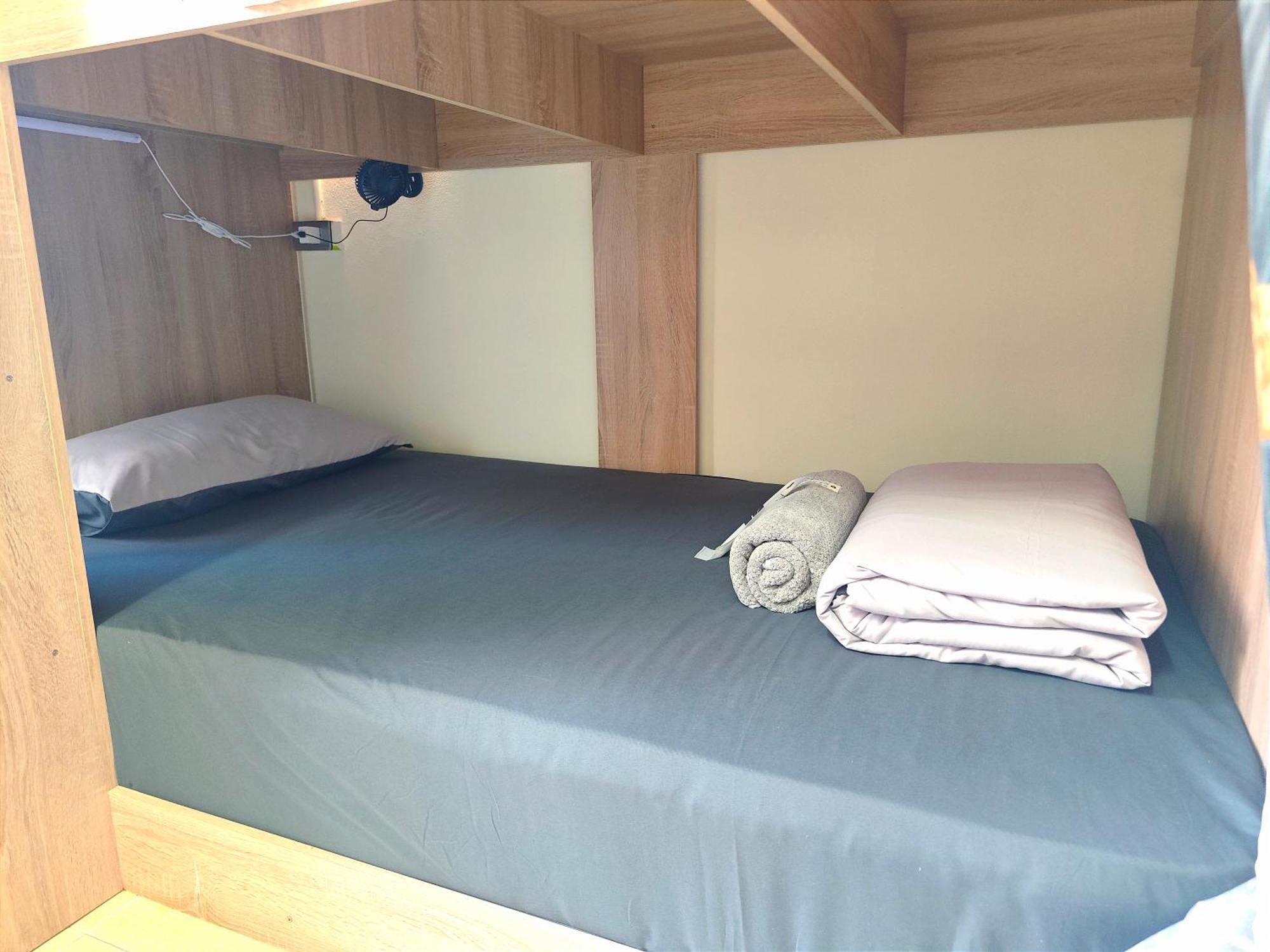 בנגקוק Panda Lodge Home Stay מראה חיצוני תמונה