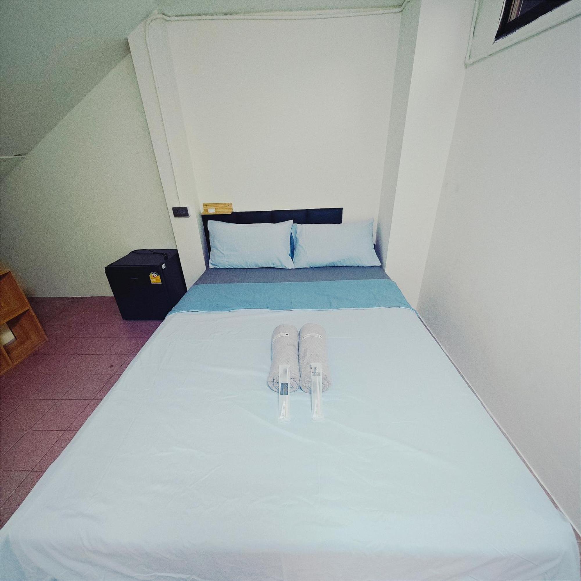 בנגקוק Panda Lodge Home Stay חדר תמונה