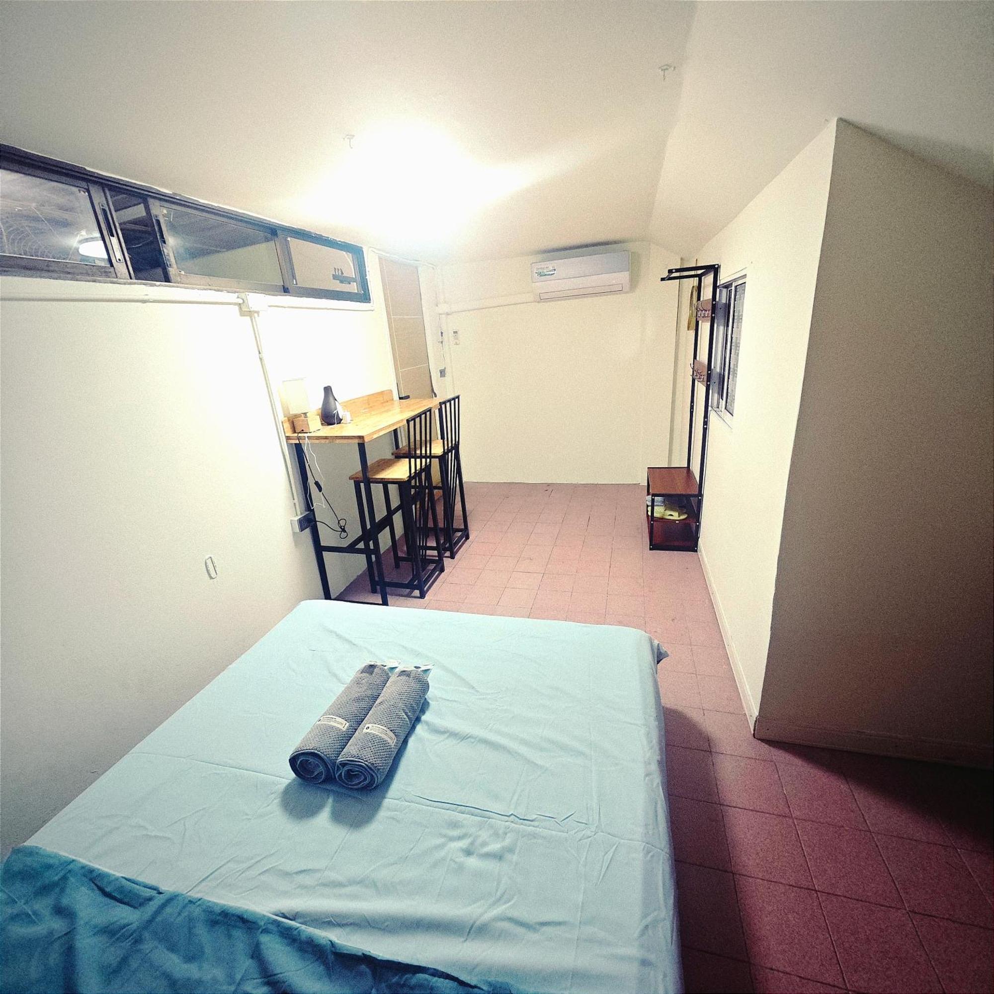 בנגקוק Panda Lodge Home Stay חדר תמונה